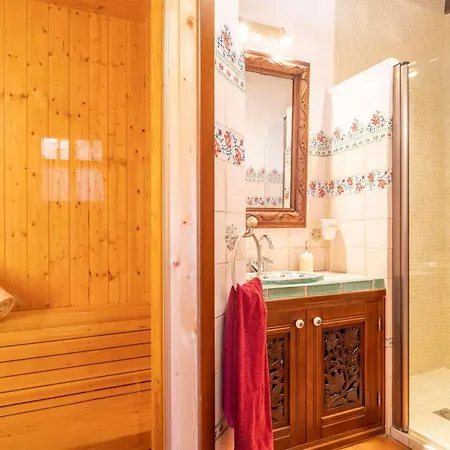 Villa Viewpoint: Private Pool Sleeps 6 Views *