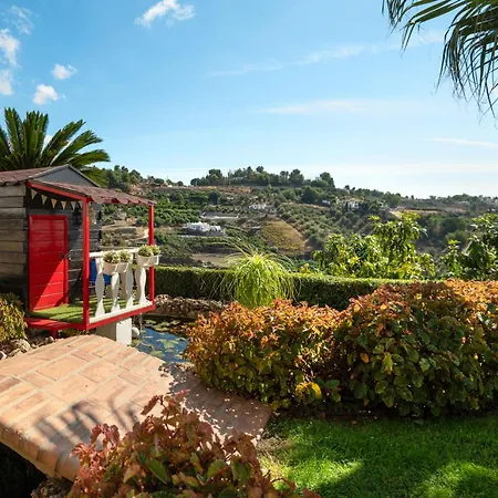 Viewpoint: Private Pool Sleeps 6 Views Villa