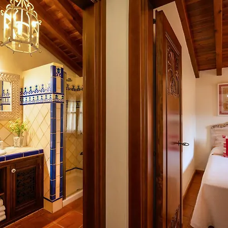 Viewpoint: Private Pool Sleeps 6 Views Frigiliana
